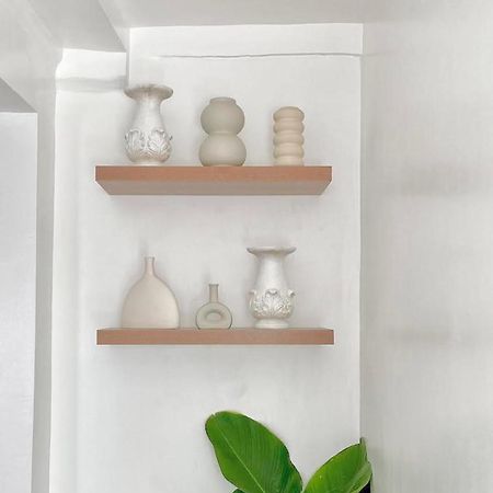 New Modern Home Near Airport, Beach And Fast Wi-Fi Sudtungan 외부 사진