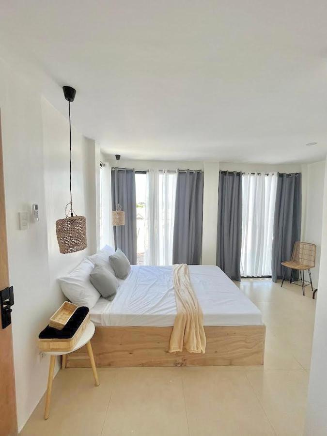 New Modern Home Near Airport, Beach And Fast Wi-Fi Sudtungan 외부 사진